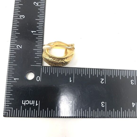 Vintage 1980s Chunky Gold Tone Huggie Clip On Earrings Couture Avant Garde - Picture 5 of 5